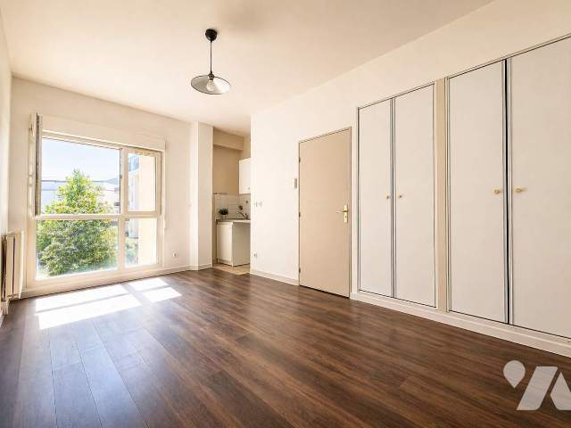 Appartement 1 pièce 20 m² · à Chartres · 20 m² · 399 €