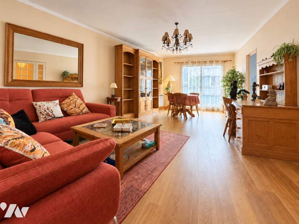 Appartement 3 pièces 88 m² · à Chartres · 87,7 m² · 238 100 €