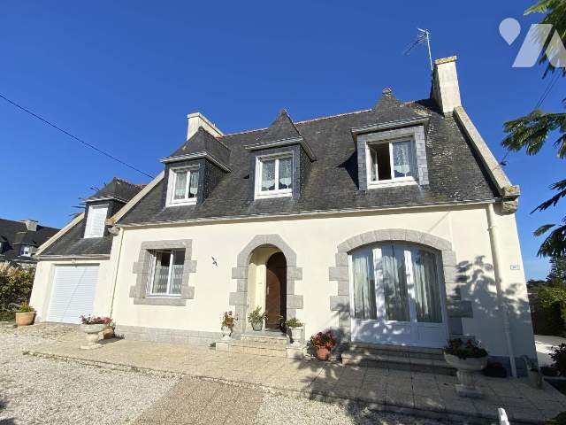 Maison 7 pièces 138 m² · à Guilvinec · 137,5 m² · 240 000 €
