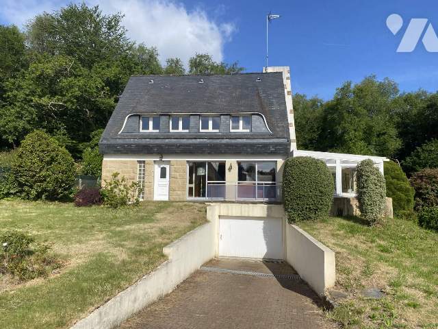 Maison 8 pièces 162 m² · à Combrit · 162,1 m² · 380 000 €