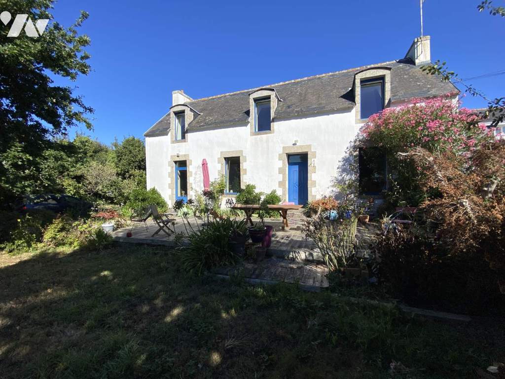 Maison 5 pièces 122 m² · à Plobannalec-Lesconil · 122,1 m² · 380 000 €