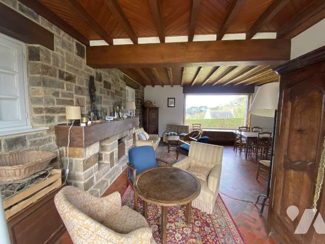 Maison 9 pièces 146 m² · à Plougasnou · 146 m² · 460 000 €