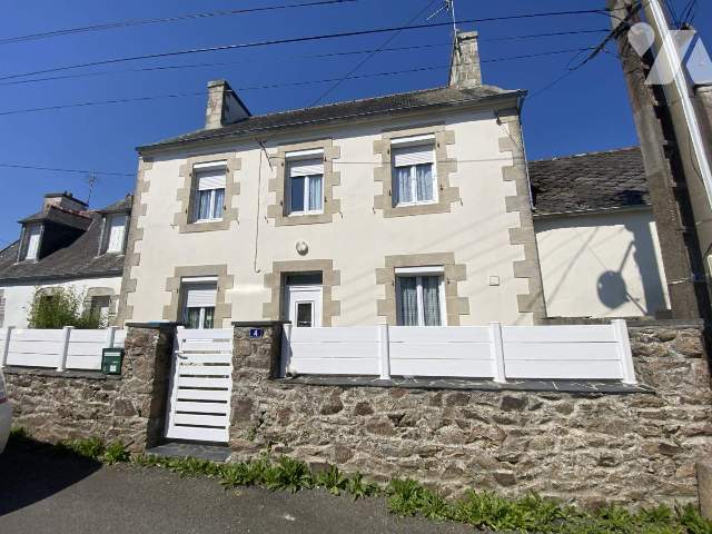 Maison 5 pièces 95 m² · à Lanmeur · 95 m² · 185 000 €