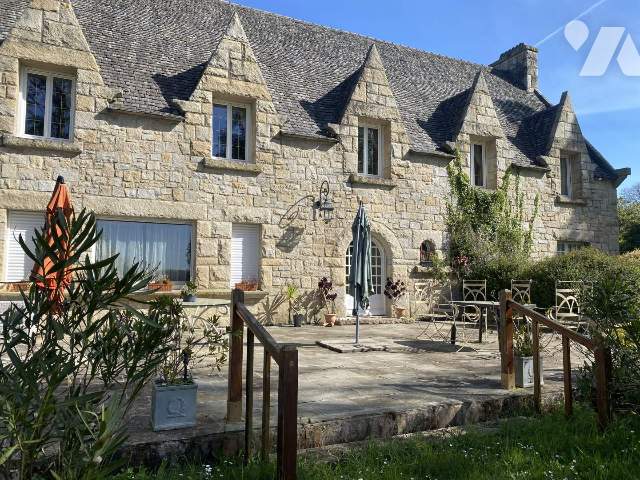 Maison 380m² — Plouezoc'h