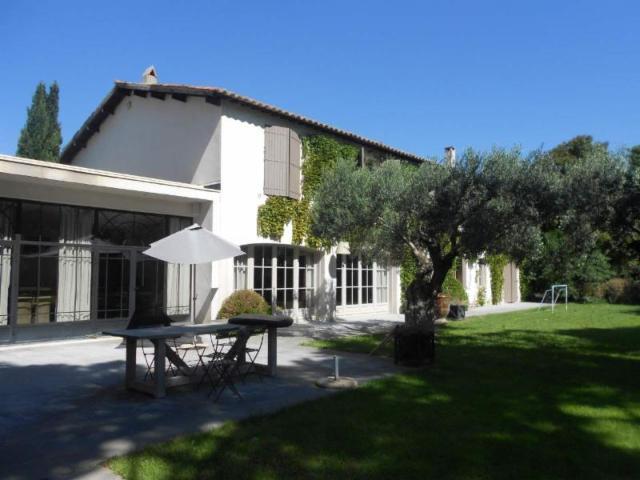 Vente - Maison - Lansargues - 600.00m² - 10 pièces - Ref : 013/250