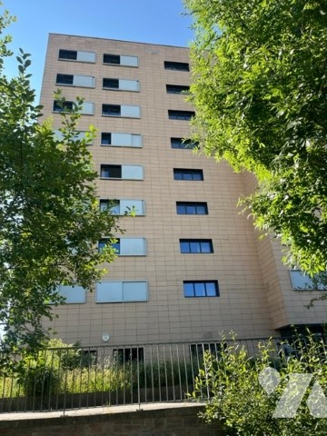 Appartement 5 pièces 84 m² · à Saint-Jacques-de-la-Lande · 84 m² · 280 000 €