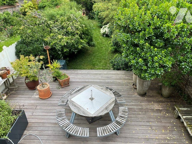 Maison 7 pièces 182 m² · à Rennes · 182 m² · 1 045 000 €