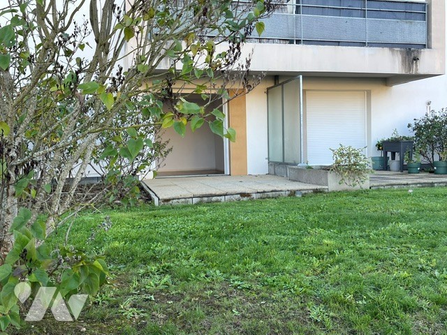 Appartement 2 pièces 43 m² · à Saint-Grégoire · 43 m² · 165 000 €