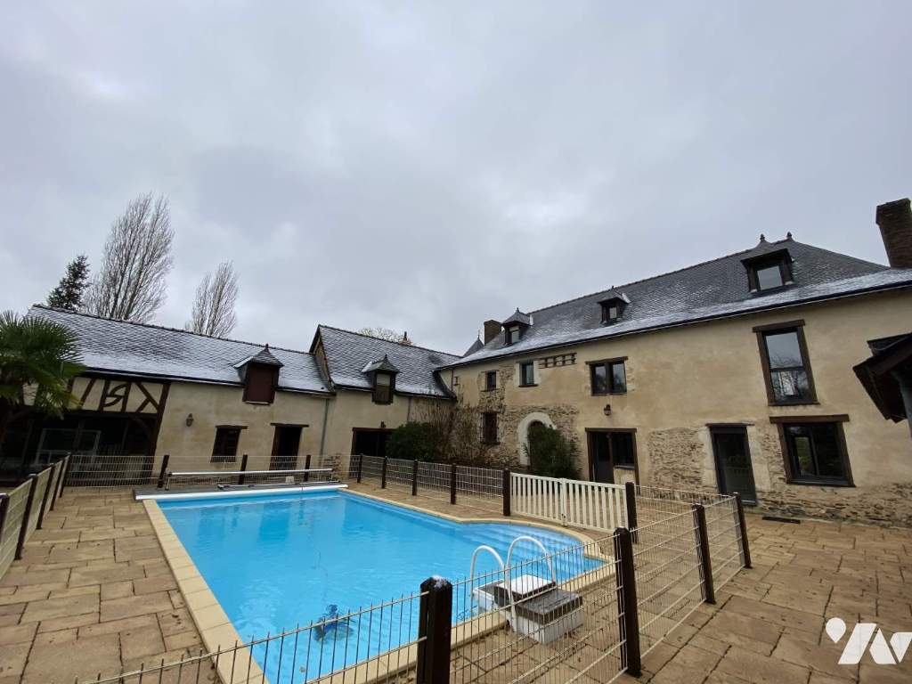 LOCATION maison-NOYAL CHATILLON SUR SEICHE (35)