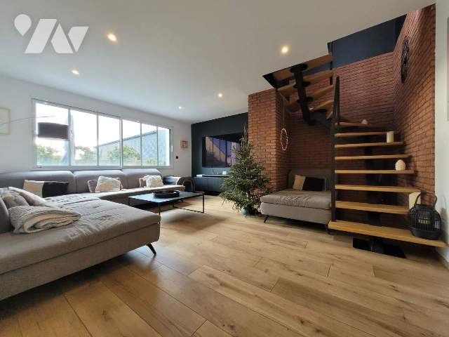 Maison 206m² — Servon-sur-Vilaine