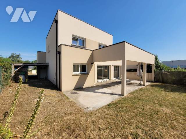 Maison 6 pièces 130 m² · à Servon-sur-Vilaine · 130 m² · 400 000 €