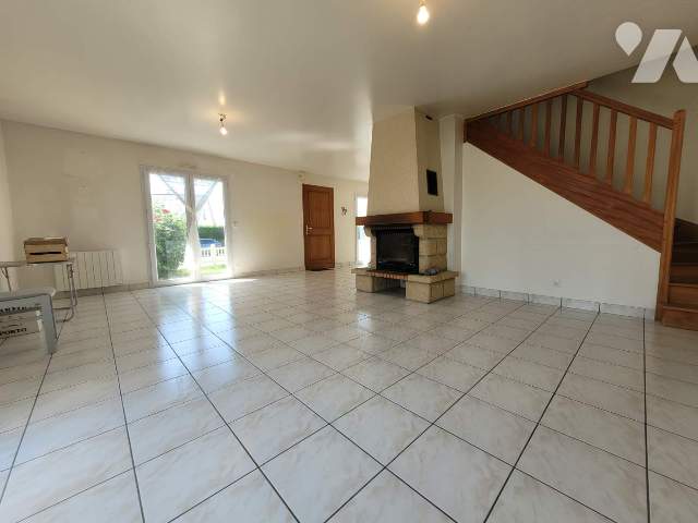 Maison 4 pièces 106 m² · à Châteaubourg · 106 m² · 230 000 €