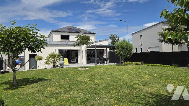 Maison 6 pièces 116 m² · à Domloup · 116 m² · 370 000 €
