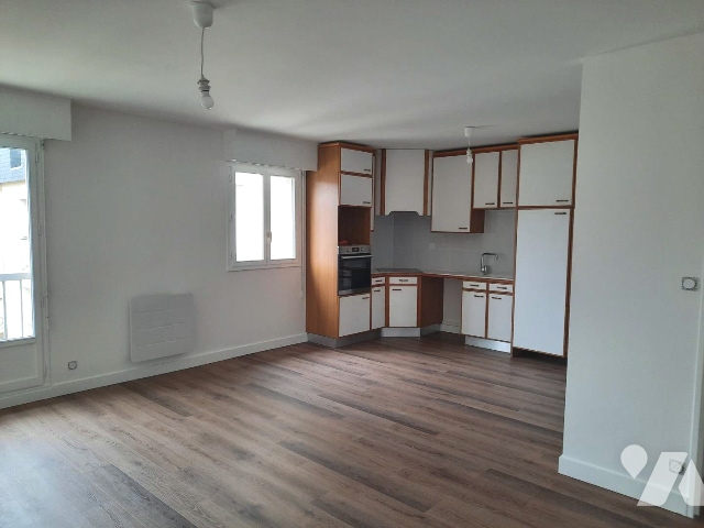 Appartement 5 pièces 100 m² · à Noyal-sur-Vilaine · 100 m² · 800 €