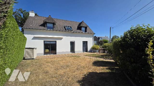 Maison 6 pièces 94 m² · à Châteaubourg · 94 m² · 250 000 €