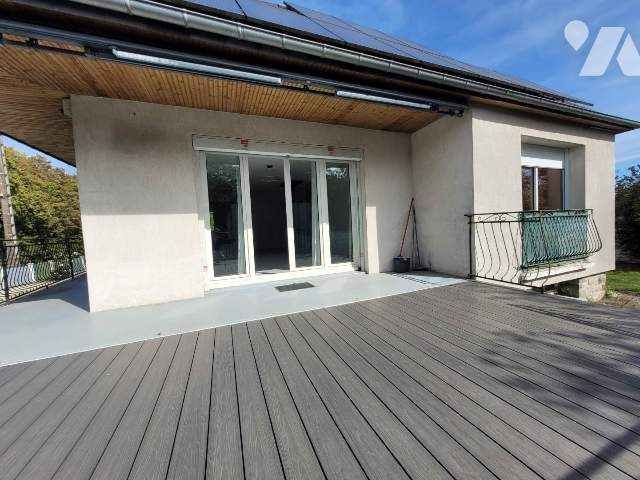 Maison 5 pièces 117 m² · à Brécé · 117 m² · 225 000 €