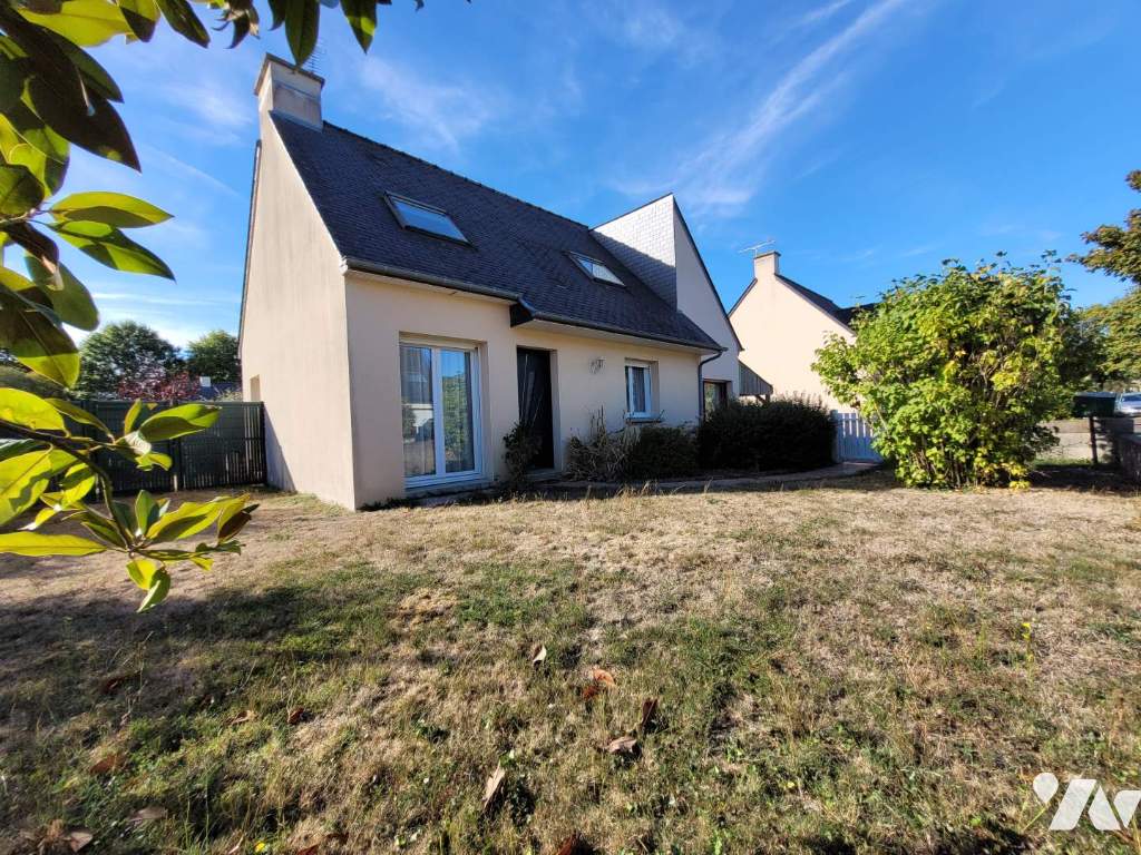 Maison 6 pièces 109 m² · à Brécé · 109 m² · 215 000 €