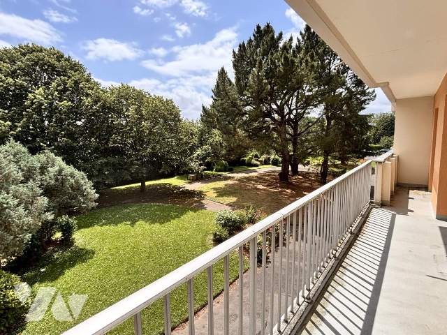 Appartement 4 pièces 77 m² · à Rennes · 77 m² · 160 000 €