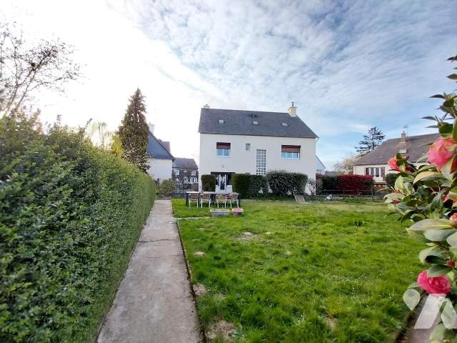Maison 7 pièces 129 m² · à Hermitage · 129 m² · 315 000 €