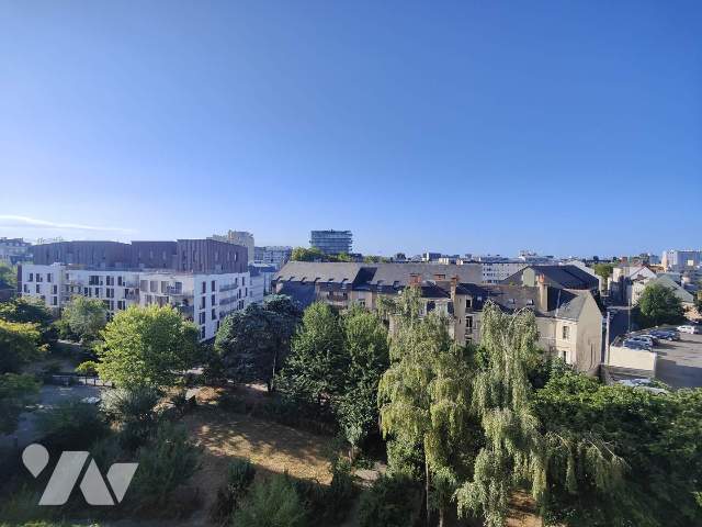 Appartement 4 pièces 75 m² · à Rennes · 75 m² · 220 000 €