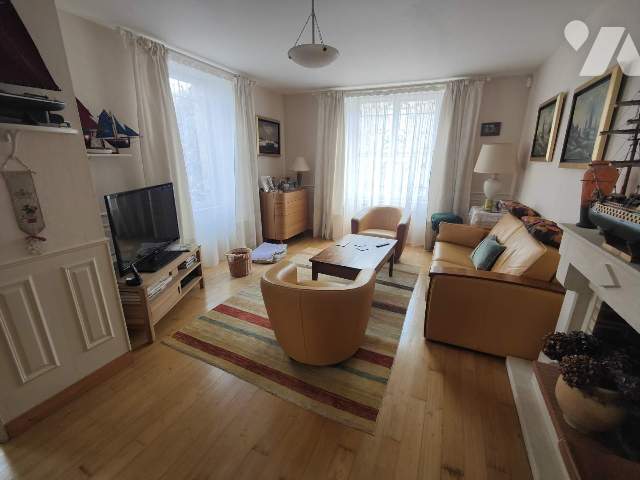 Maison 6 pièces 145 m² · à Rennes · 145 m² · 815 000 €