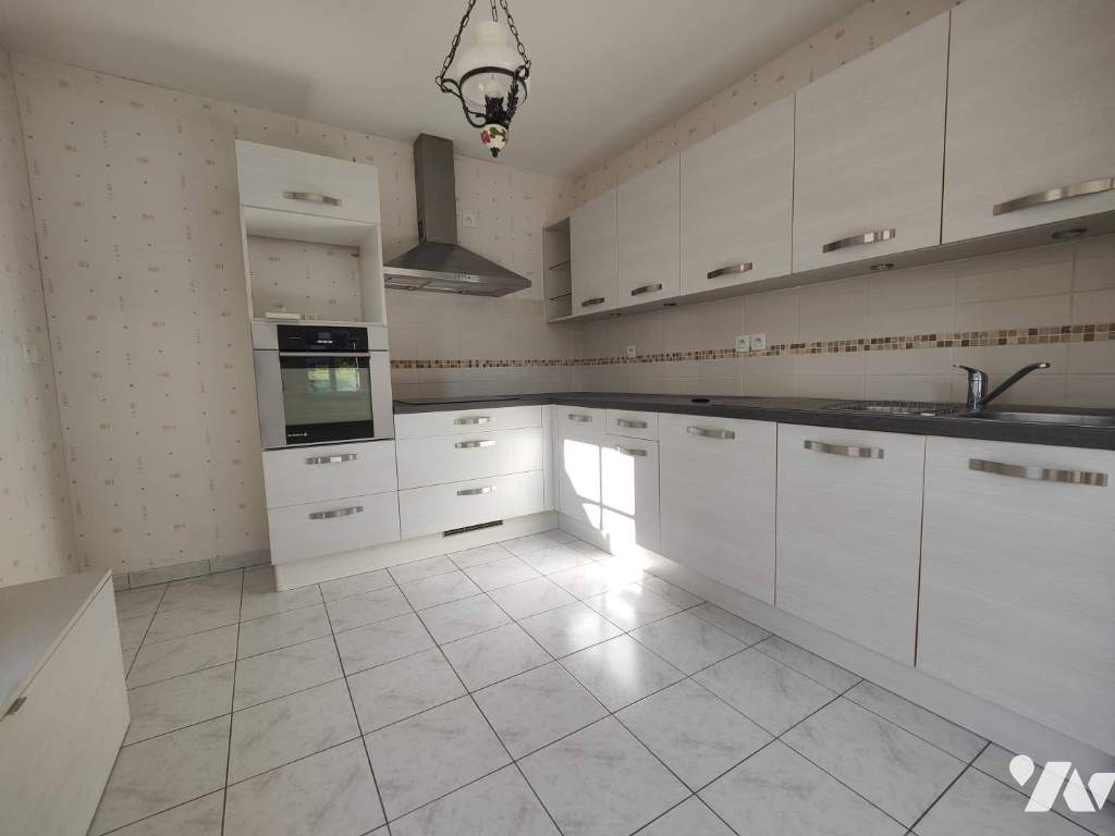 Appartement 3 pièces 70 m² · à Châteaugiron · 69,7 m² · 205 000 €