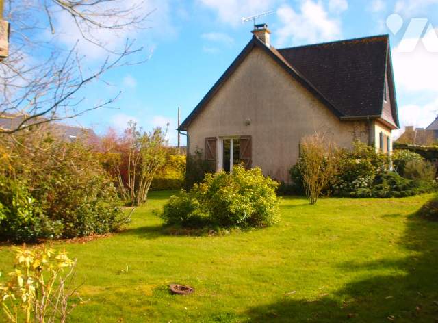 Maison 4 pièces 126 m² · à Saint-Coulomb · 126 m² · 415 000 €
