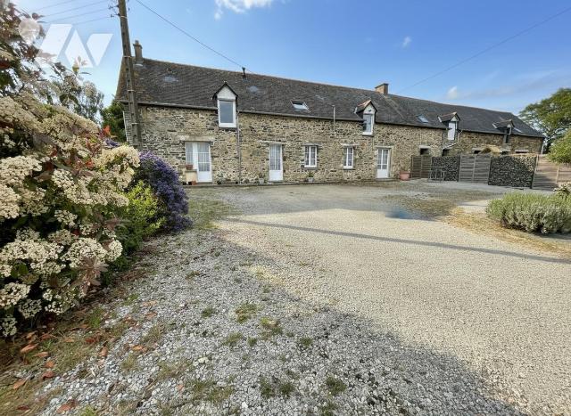 Maison 186m² — Cornillé