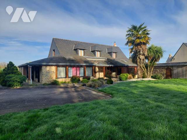Maison 5 pièces 195 m² · à Retiers · 194,8 m² · 330 000 €