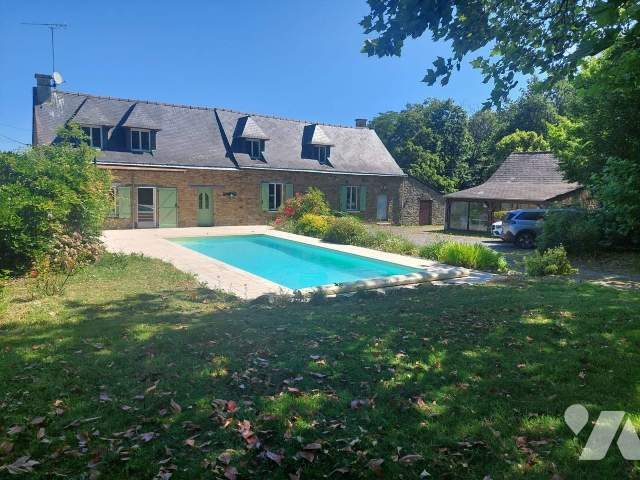 Maison 8 pièces 201 m² · à Retiers · 200,5 m² · 309 000 €