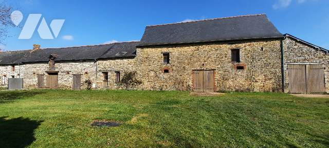 Maison 300m² — Thourie