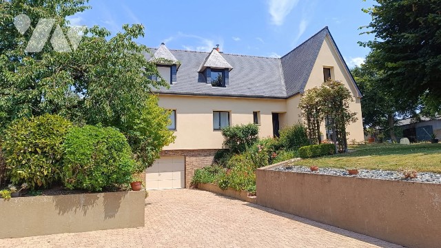 Maison 7 pièces 170 m² · à Pleumeleuc · 170 m² · 334 000 €
