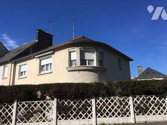 Maison 1 pièce 111 m² · à Rennes · 110,6 m² · 420 000 €
