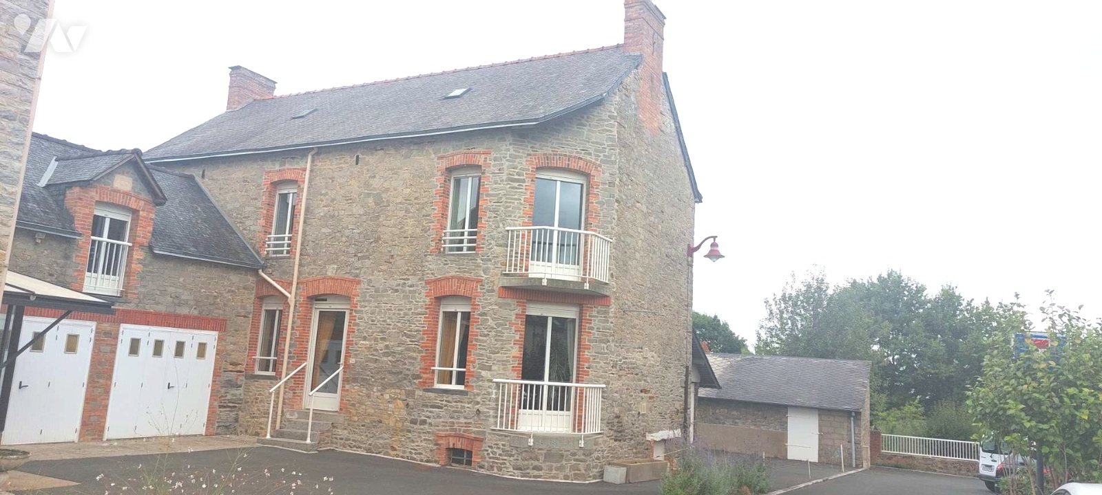 Maison 5 pièces 150 m² · à Ercé-en-Lamée · 150 m² · 210 000 €