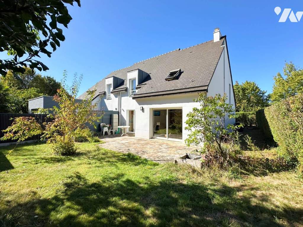 Maison 6 pièces 124 m² · à Thorigné-Fouillard · 123,7 m² · 380 000 €