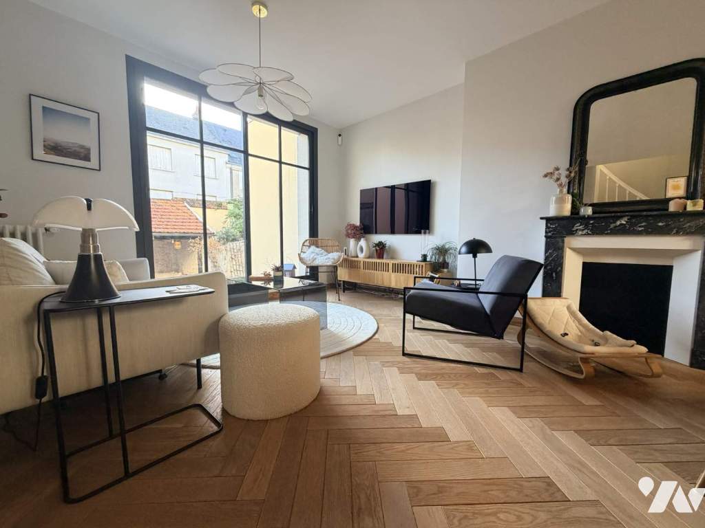 Maison 6 pièces 100 m² · à Tours · 100 m² · 558 000 €