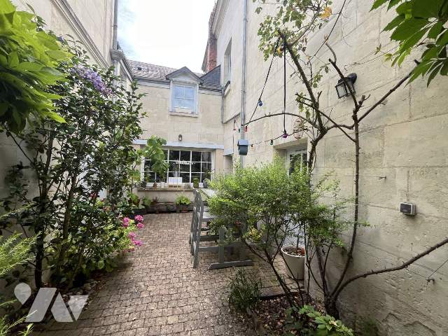 Maison 7 pièces 232 m² · à Luynes · 232 m² · 386 000 €