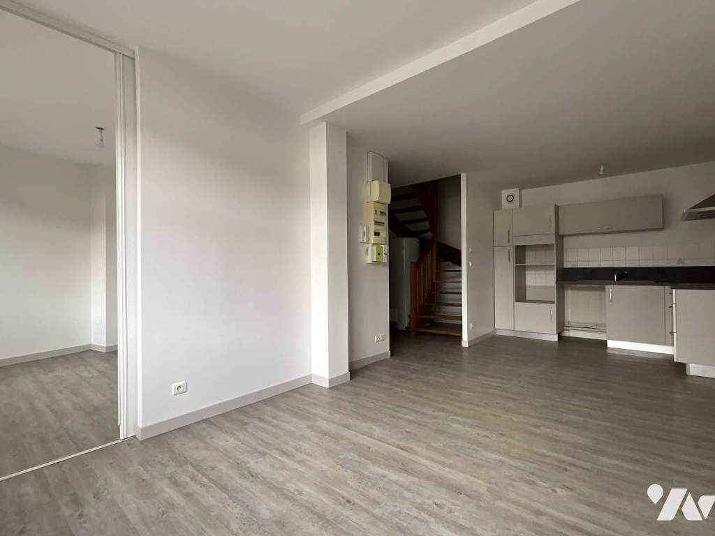 Appartement 4 pièces 80 m² · à Tours · 79,7 m² · 180 000 €
