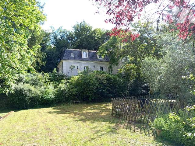 Maison 7 pièces 208 m² · à Athée-sur-Cher · 208 m² · 600 000 €