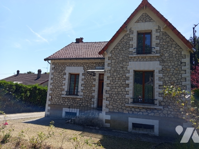 Maison 5 pièces 116 m² · à La Croix-en-Touraine · 116 m² · 200 000 €