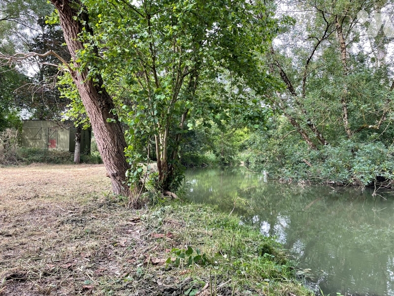 Terrain 2520 m² · à Azay-sur-Indre · 2 520 m² · 17 000 €