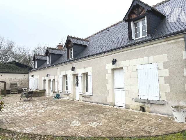 Maison 9 pièces 271 m² · à Veigné · 271 m² · 715 000 €