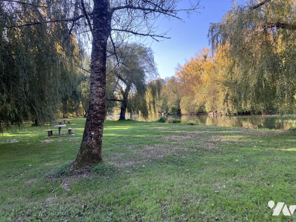 VENTE terrain-ARTANNES SUR INDRE (37)