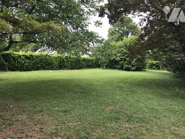 Terrain 761 m² · à Monts · 761 m² · 92 000 €