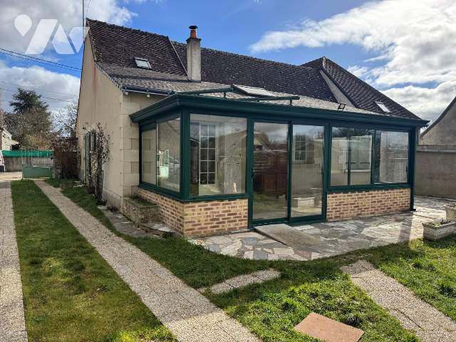 MAI 82m² — Esvres