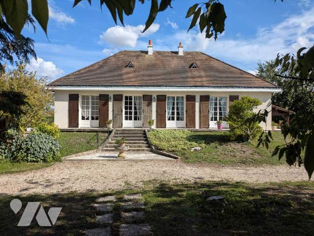 Vente - Maison / villa - STE MAURE DE TOURAINE - 100 m² - 4 pièces - 070/1807