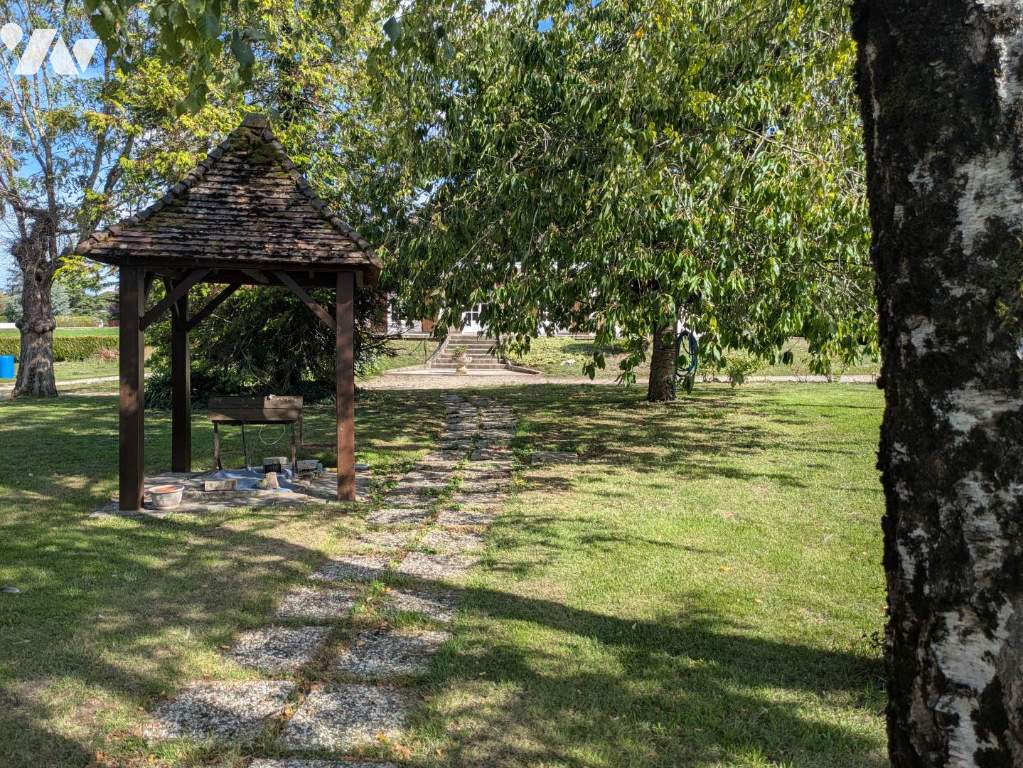 VENTE maison-STE MAURE DE TOURAINE (37)