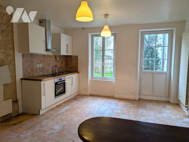 MAI 265m² — Sainte-Maure-de-Touraine