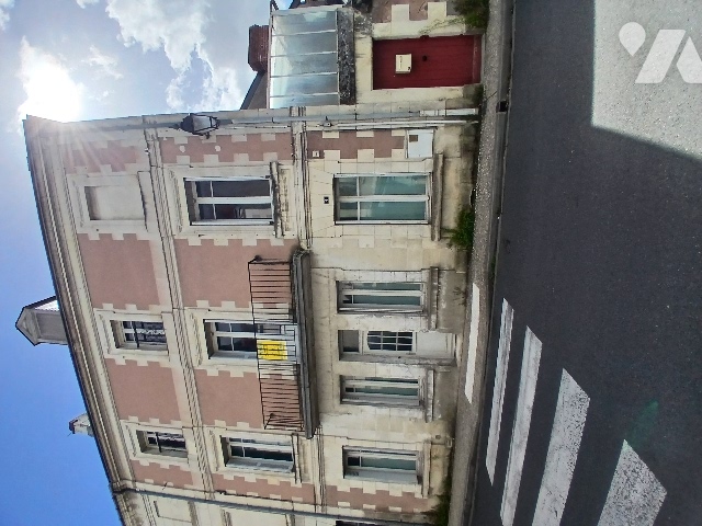 Vente - Maison / villa - BEAULIEU LES LOCHES - 125,54 m² - 5 pièces - 074/1653