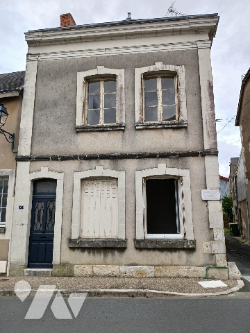Maison 6 pièces 76 m² · à Écueillé · 76 m² · 50 000 €